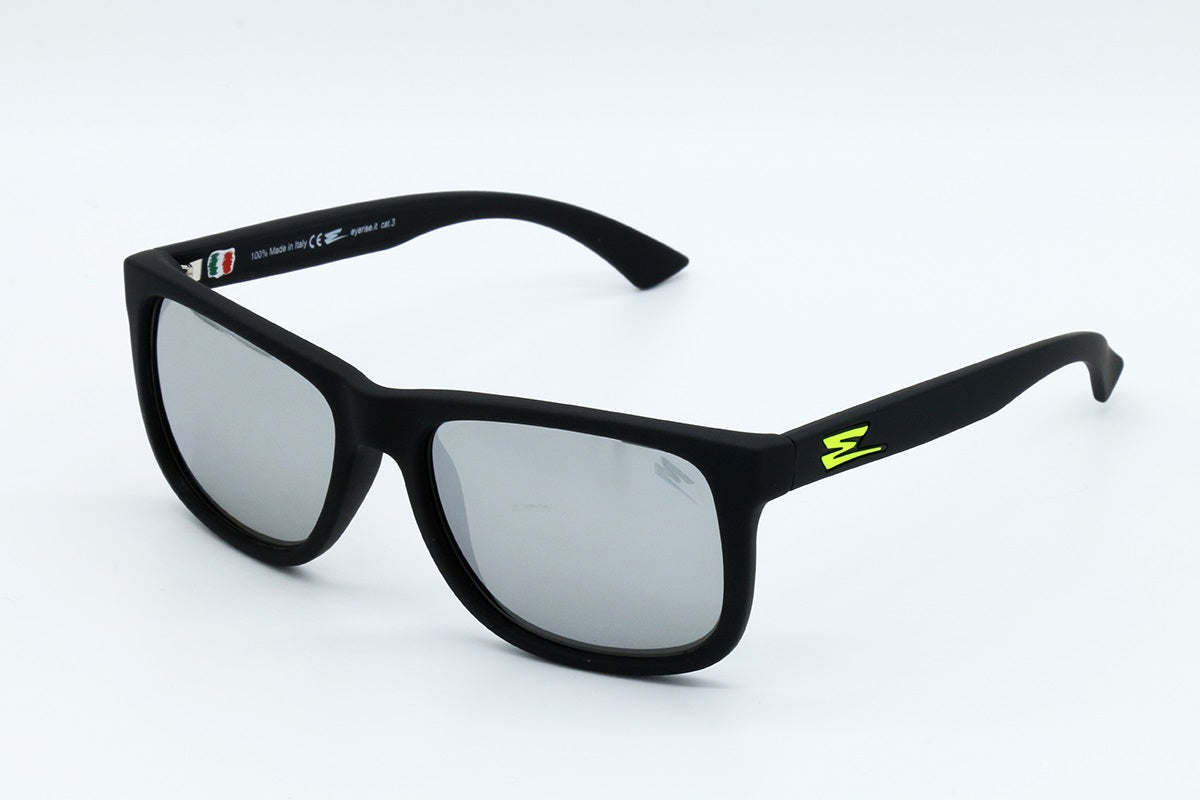 DL25 - TOTAL BLACK